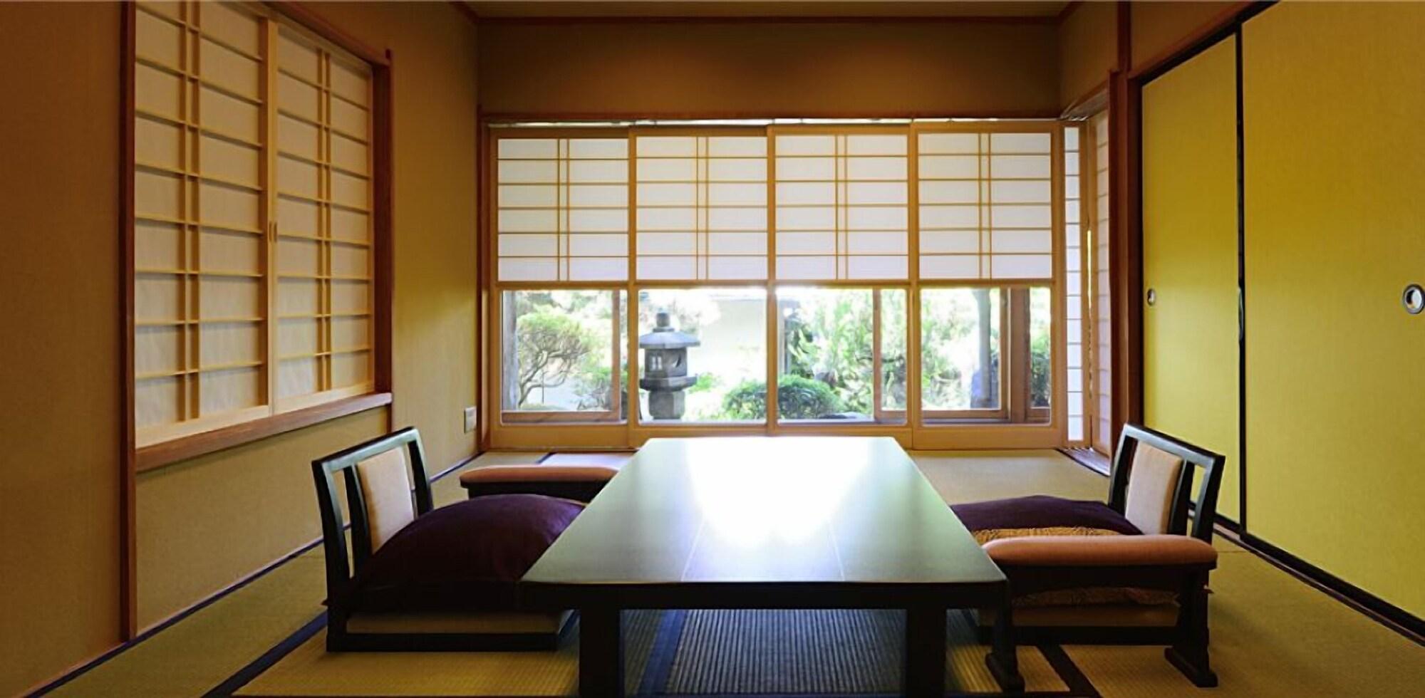 Atami Sekitei Hotel Luaran gambar