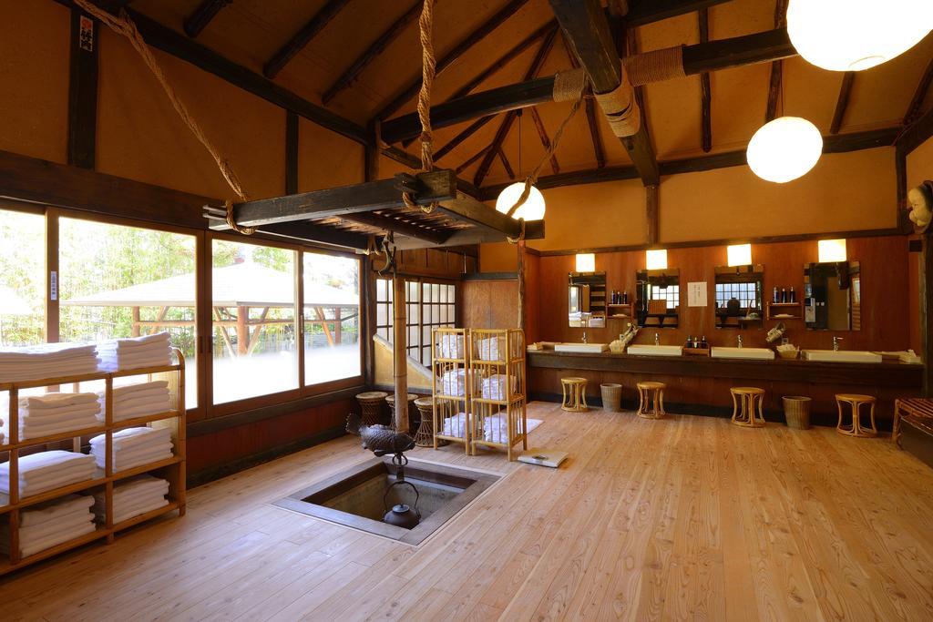 Atami Sekitei Hotel Luaran gambar